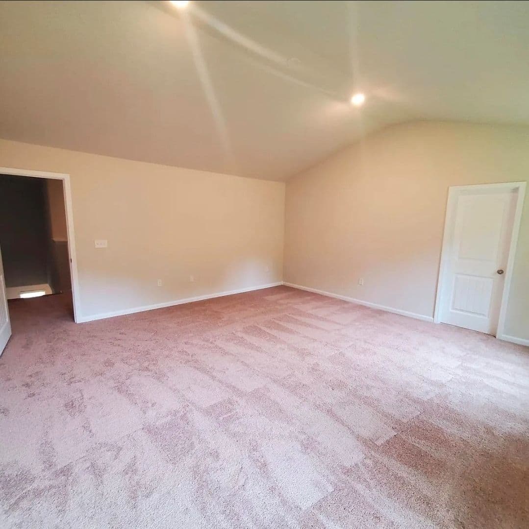 Charlotte House: 9111 Creedmore Hills Dr