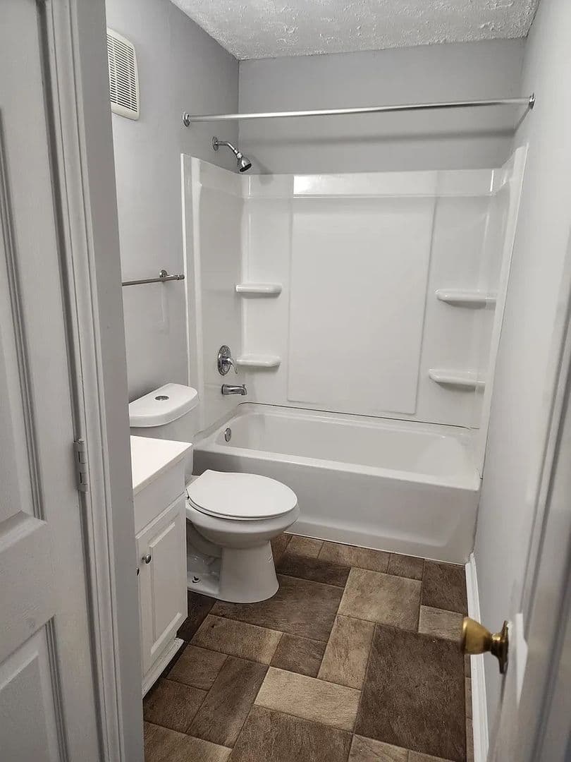 Atlanta House: 2956 8th St