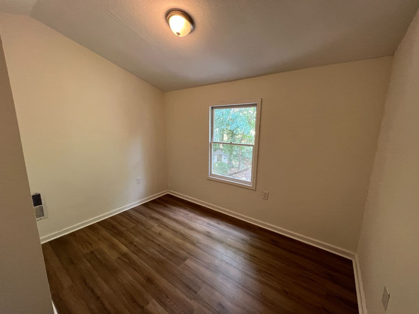 Garner House: 1304 Buckingham Rd