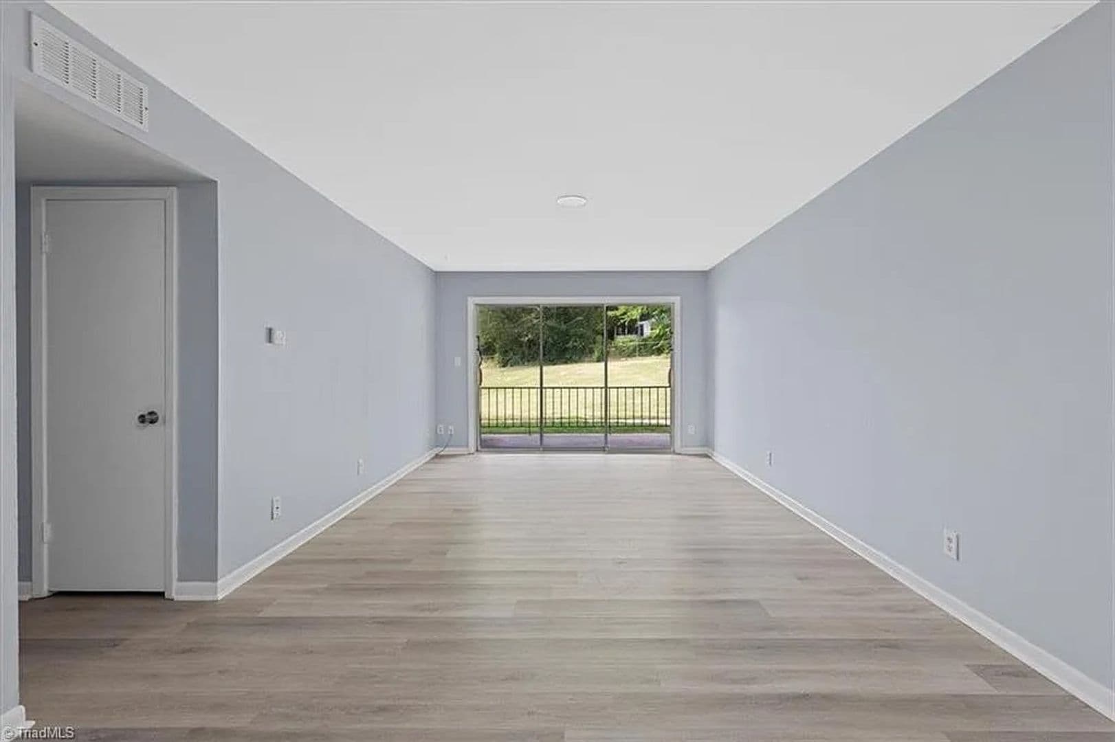 Greensboro House: 2819