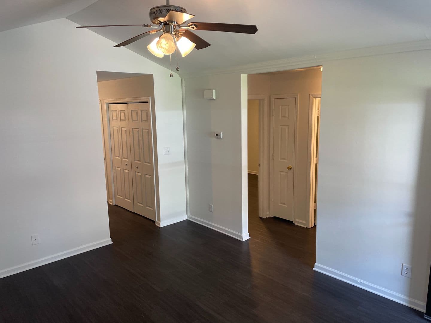 Charlotte House: 913 Tennyson Dr