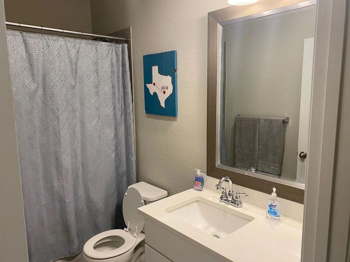 Austin House: 11806 Clayton Creek Ave