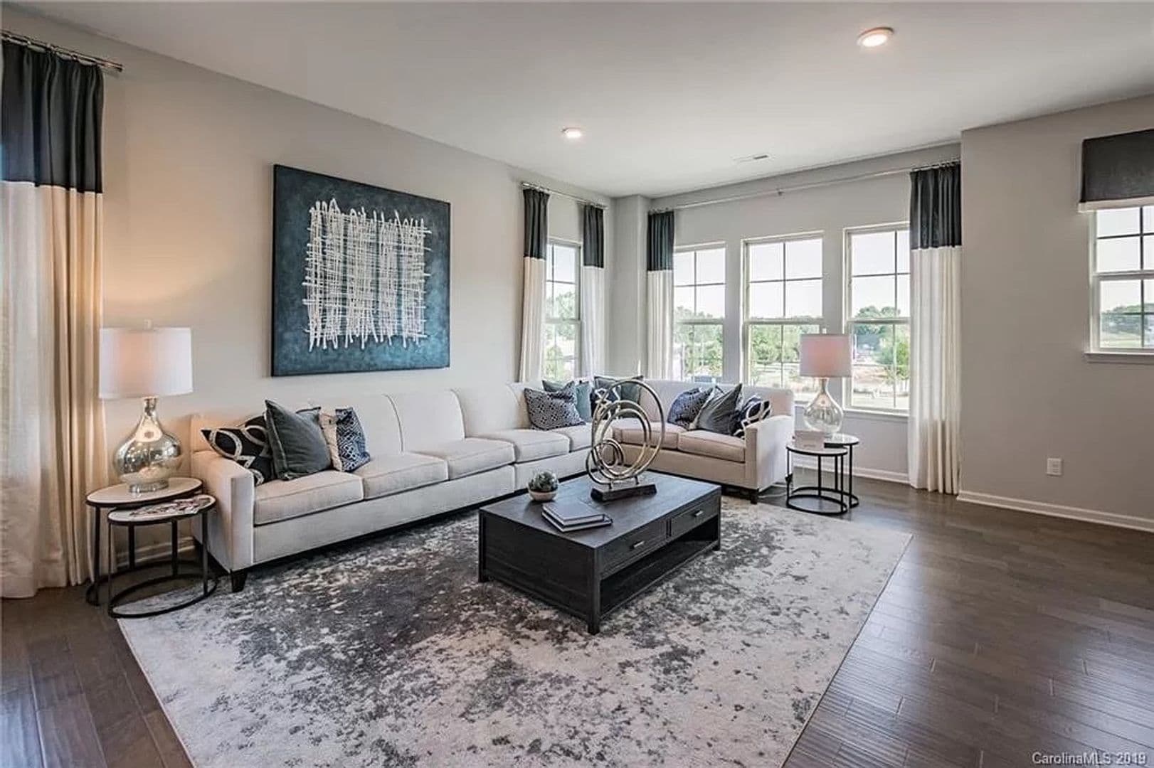 Charlotte House: 9436 Ainslie Downs St