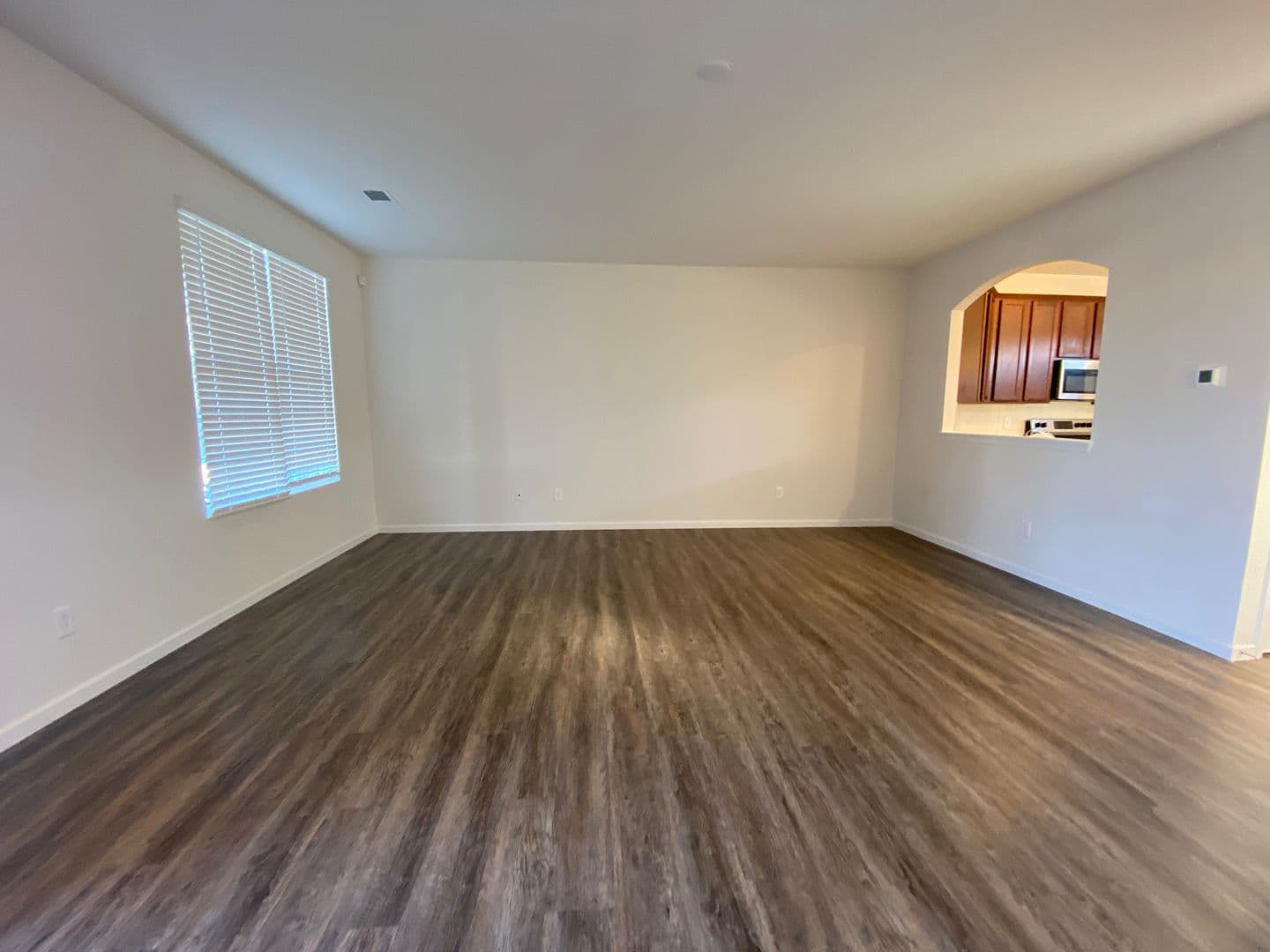 Belmont House: 1103 Johns Walk Way