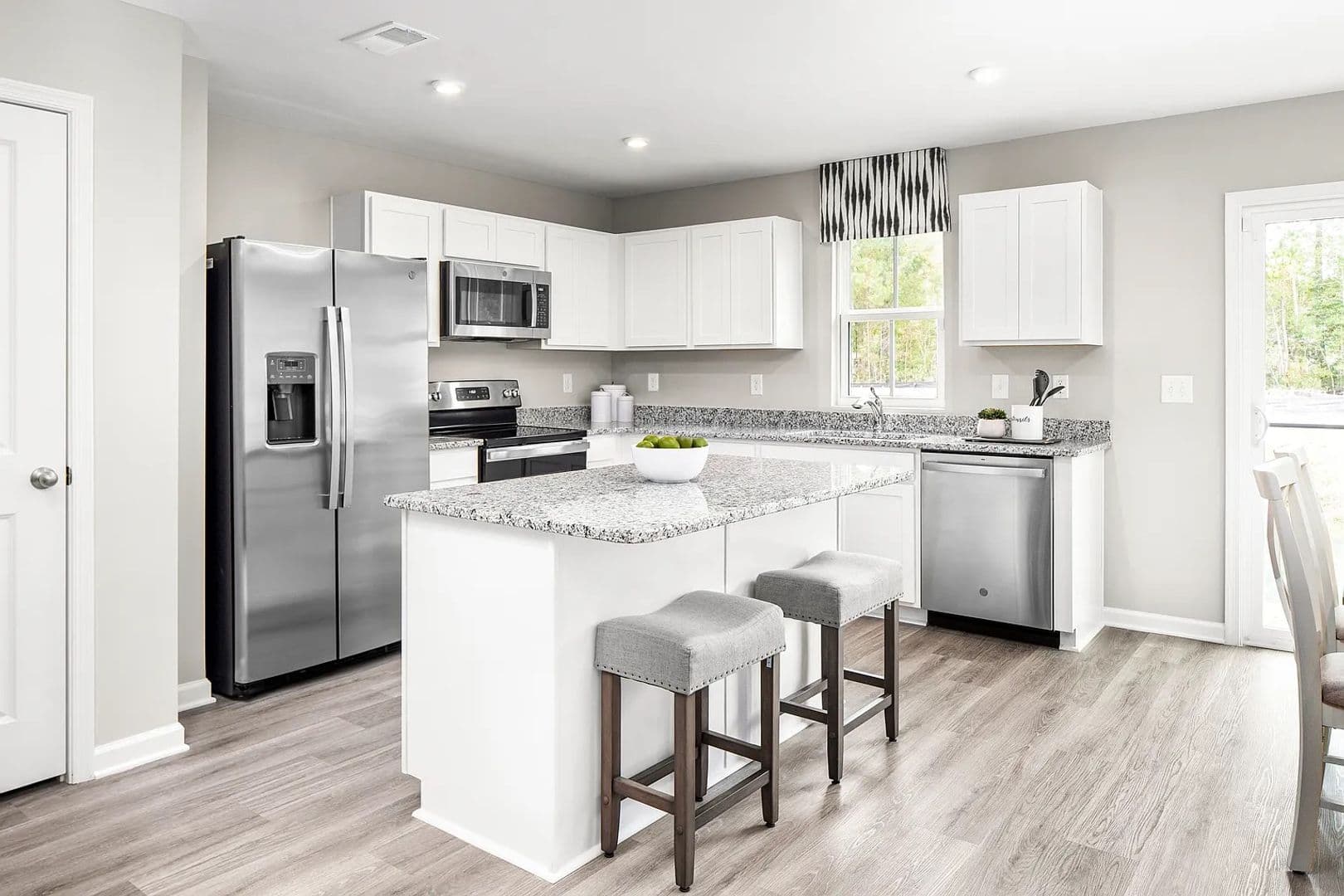 Raleigh House: 6862 Tarik Ln