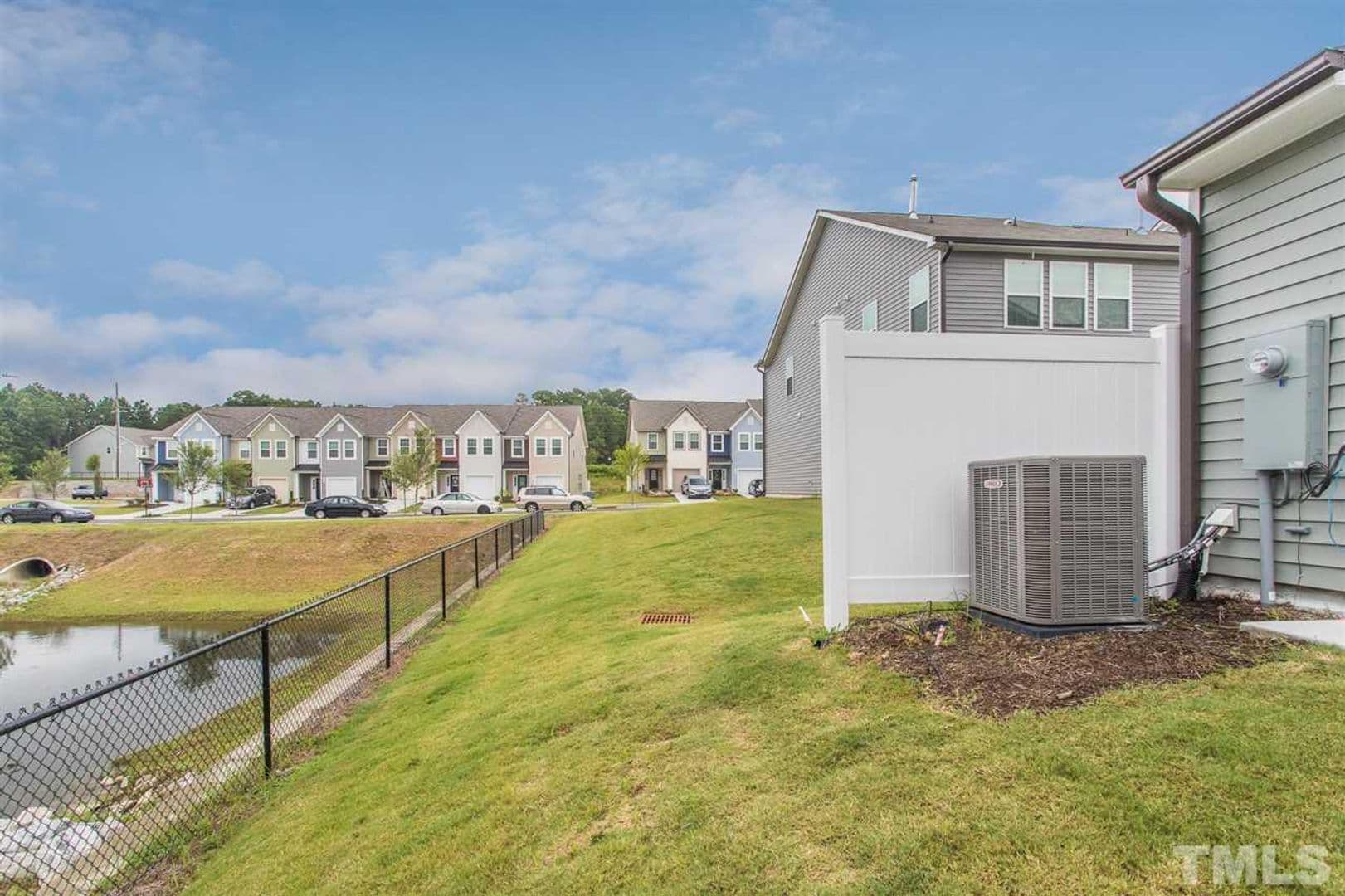 Raleigh House: 4707 Princess Lita Way