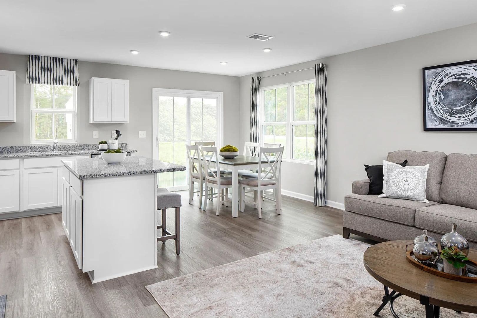 Raleigh House: 6862 Tarik Ln