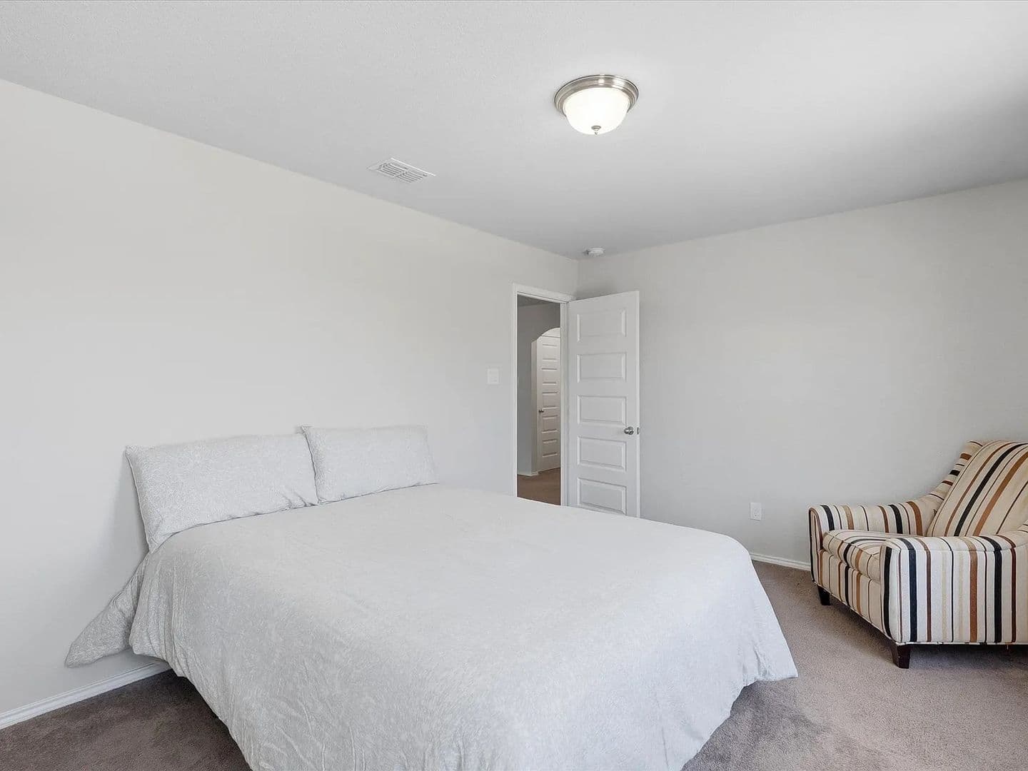 Denton House: 3512 Harbour Mist Trail