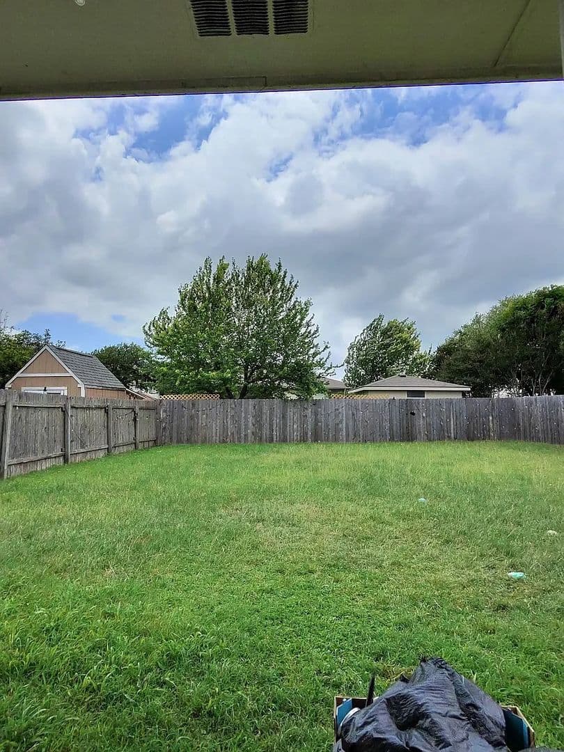 Leander House: 2419 Socorro Bend