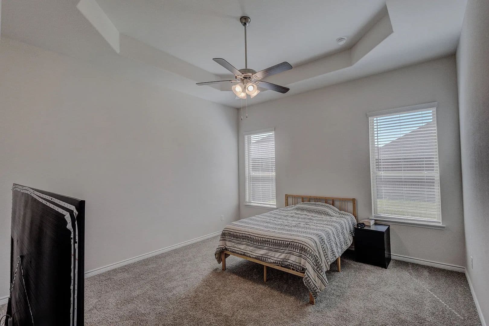 Garland House: 6993 Newby Ln