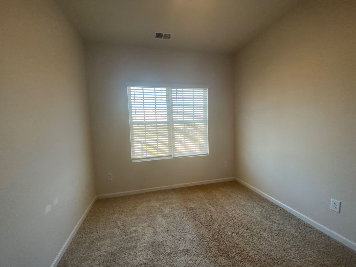 Belmont House: 1103 Johns Walk Way