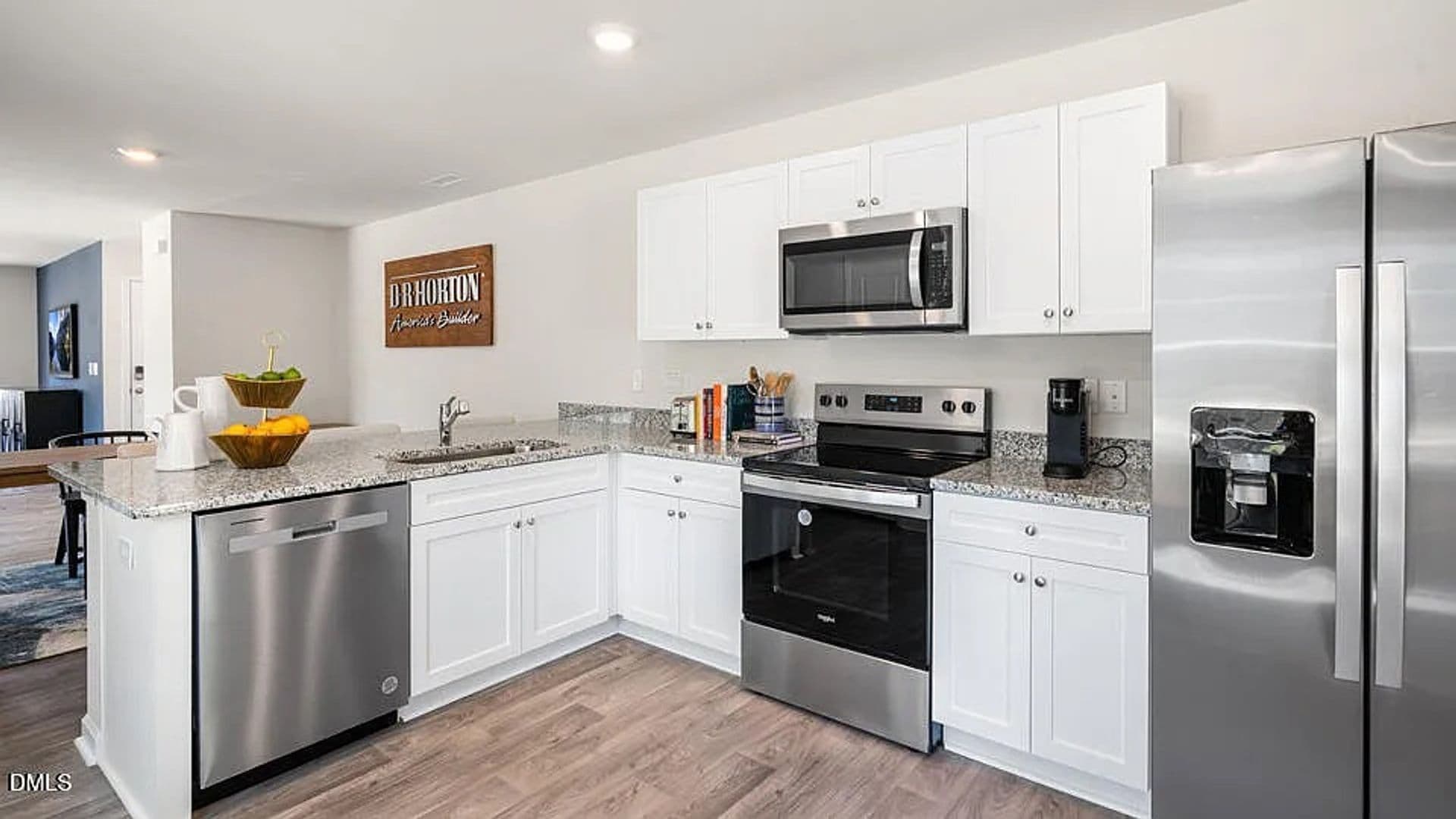 Raleigh House: 8510 Beckett Chase Wy