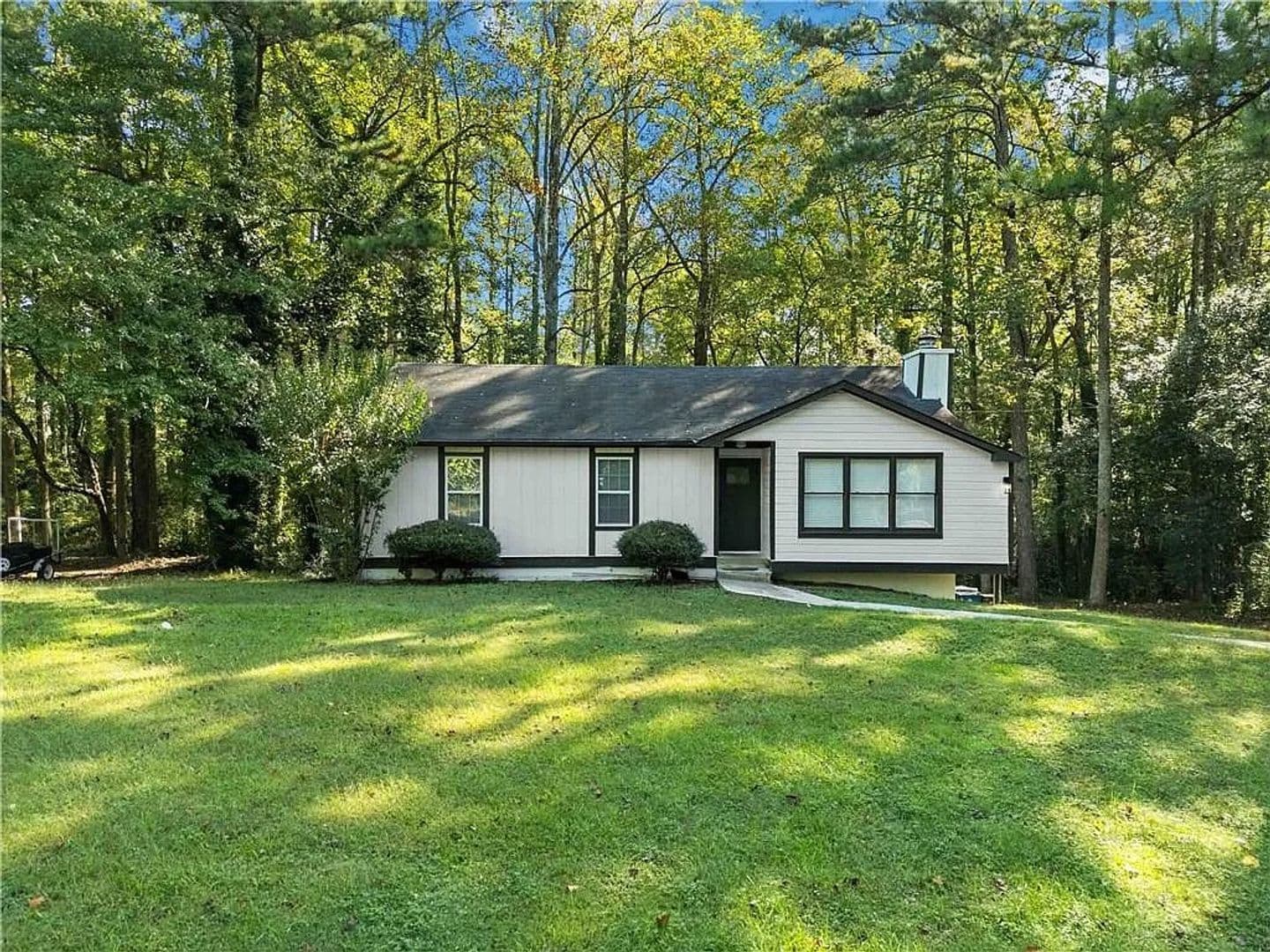 Alpharetta House: 721 Wedgewood Dr