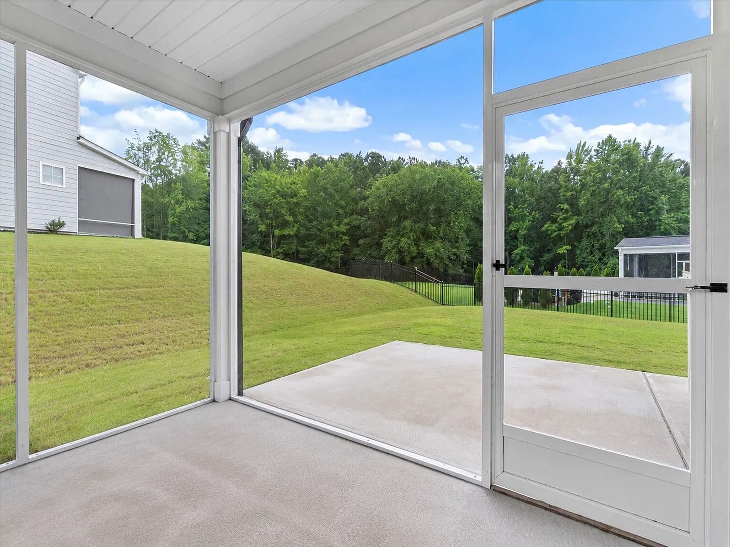 Wake Forest House: 736 Precipice Wy