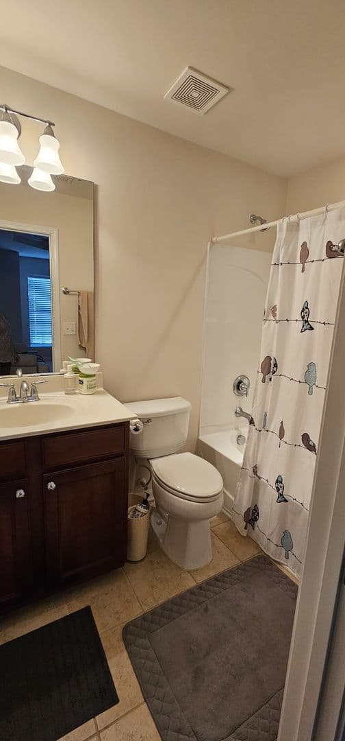 Cary House: 8627 Macedonia Lake Dr