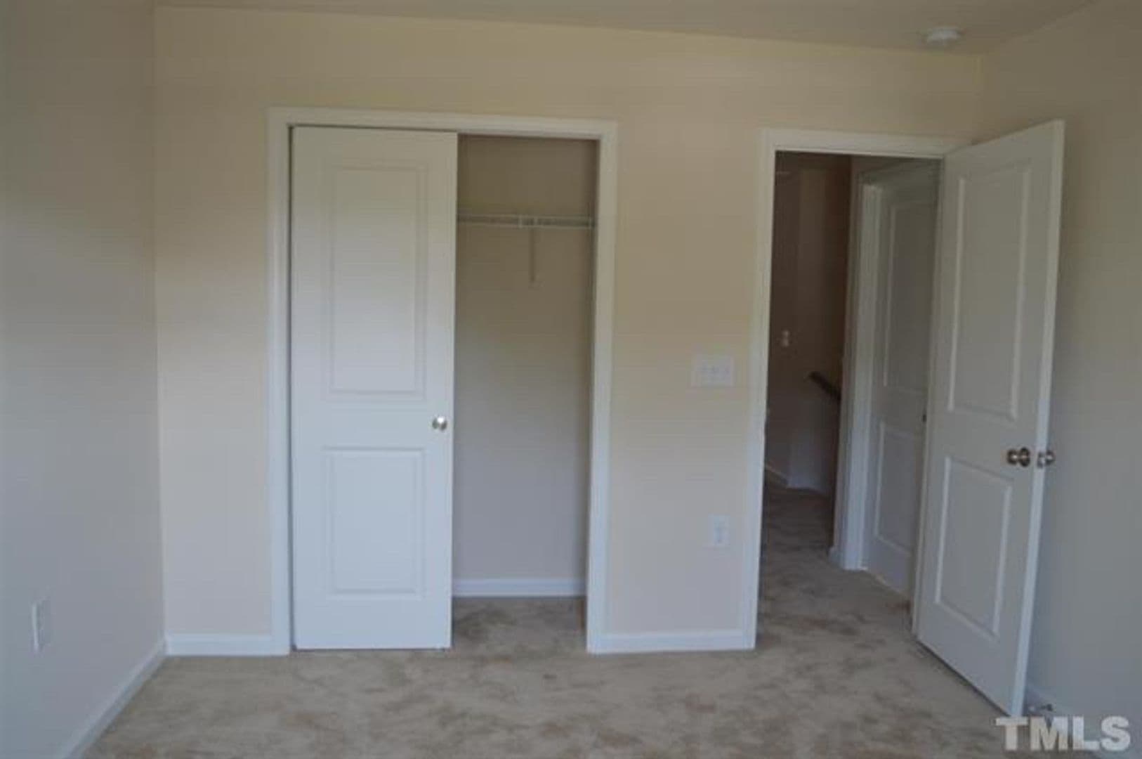 Durham House: 5409 Talley St