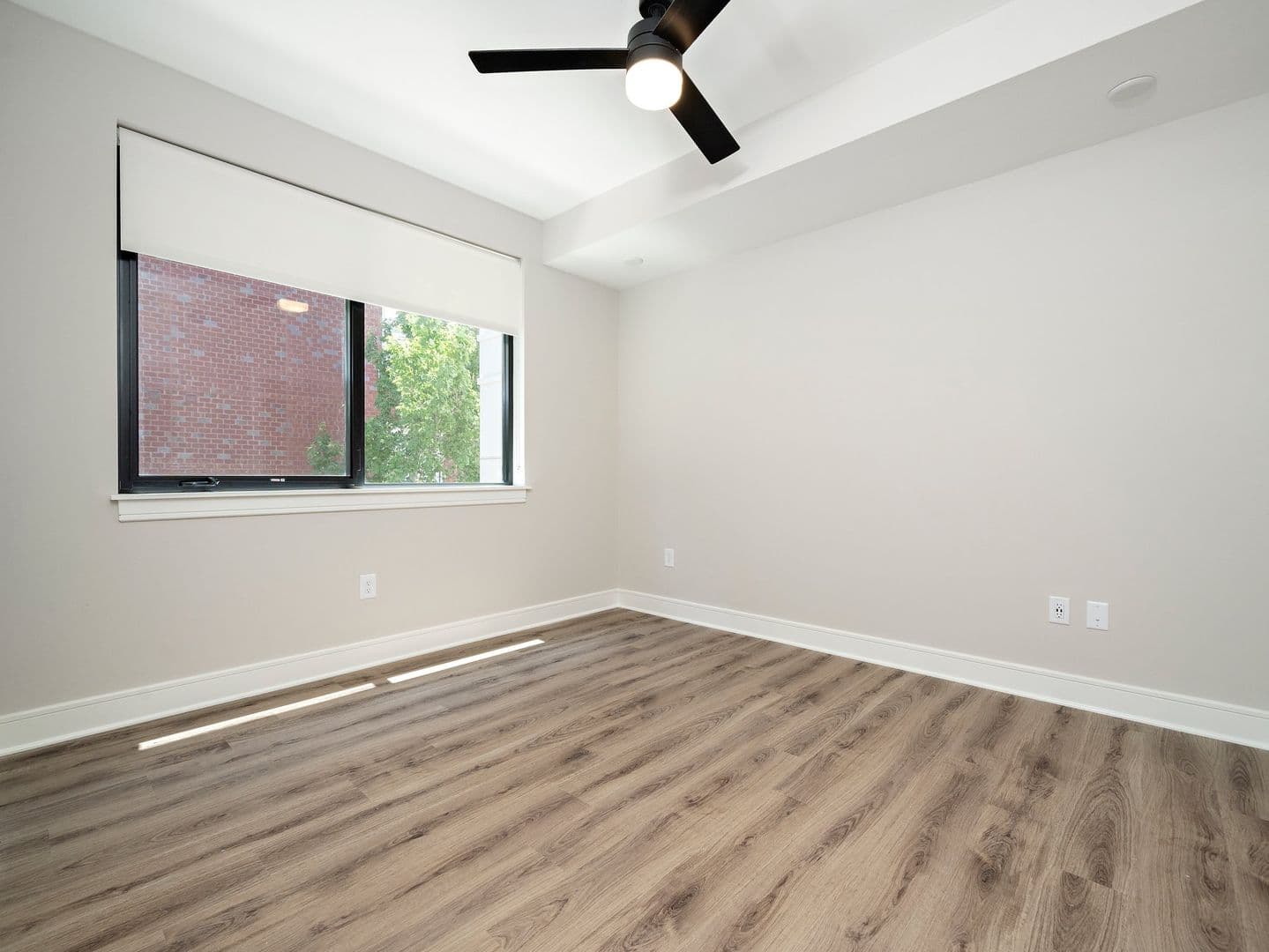 Raleigh House: 615 W Peace St