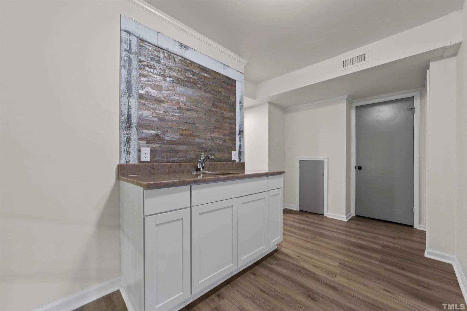 Garner House: 1304 Buckingham Rd