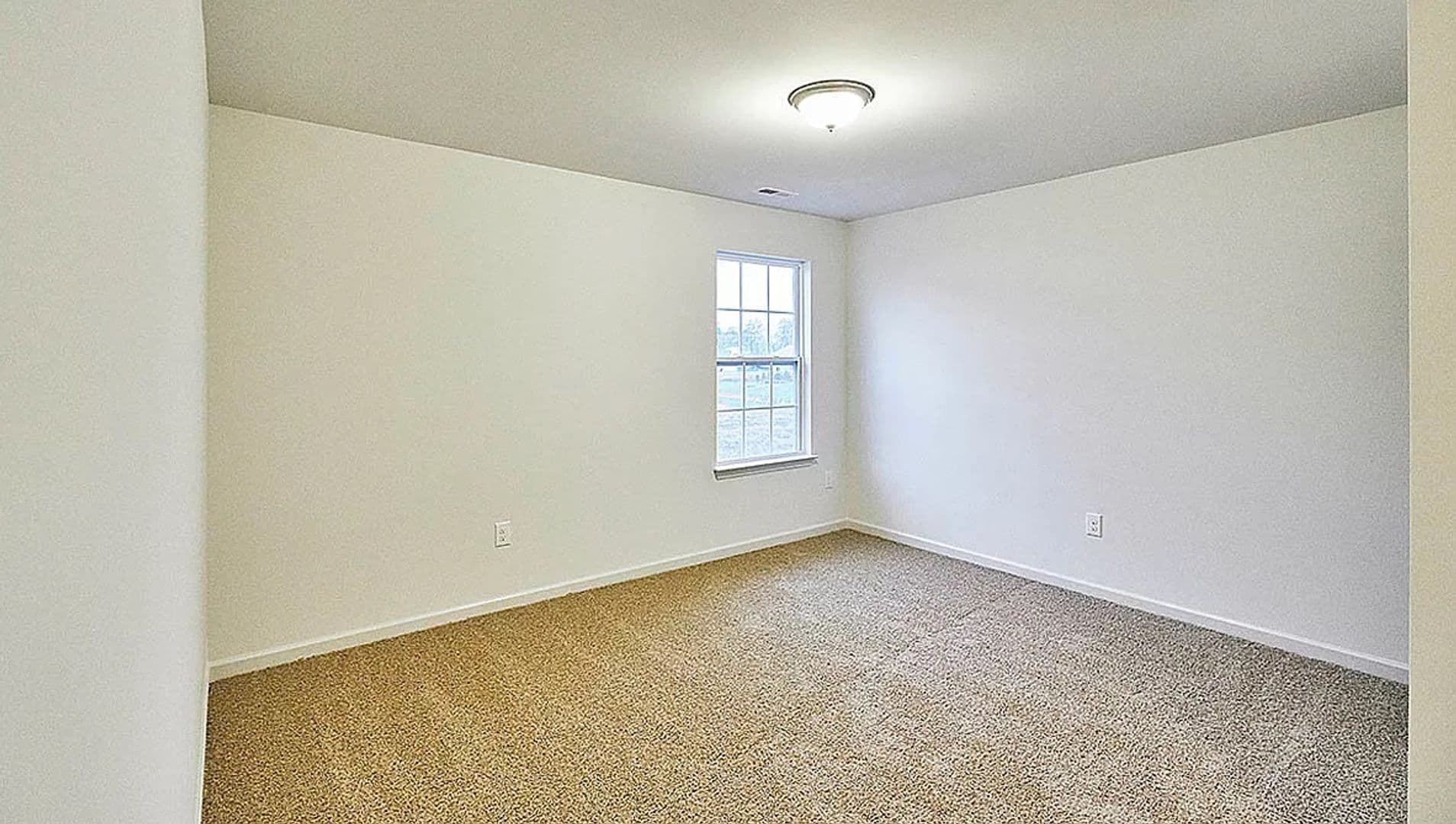 Clayton House: 408 N Great White Way