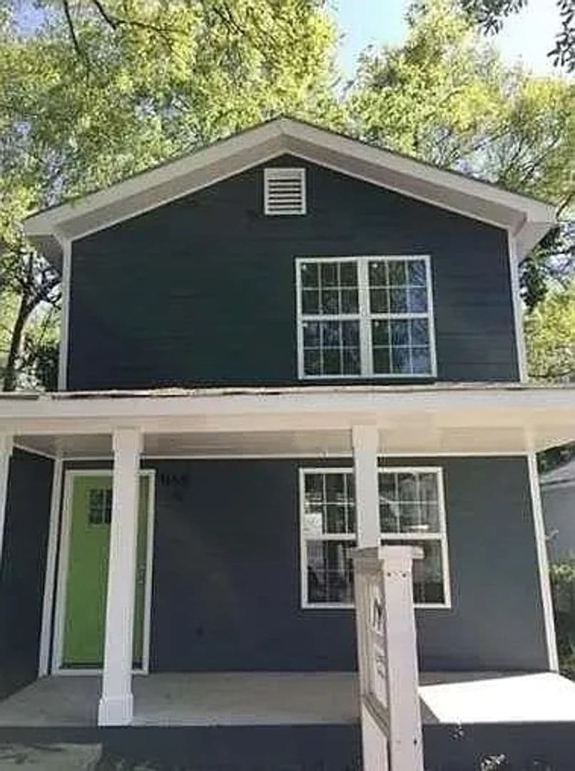 Atlanta House: 954 Parsons St SW
