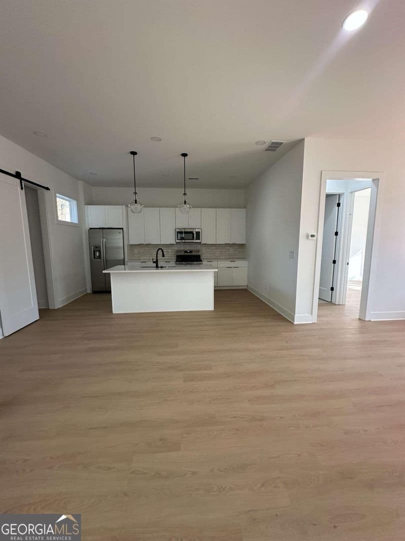 Atlanta House: 1239 Plaza Ave SW