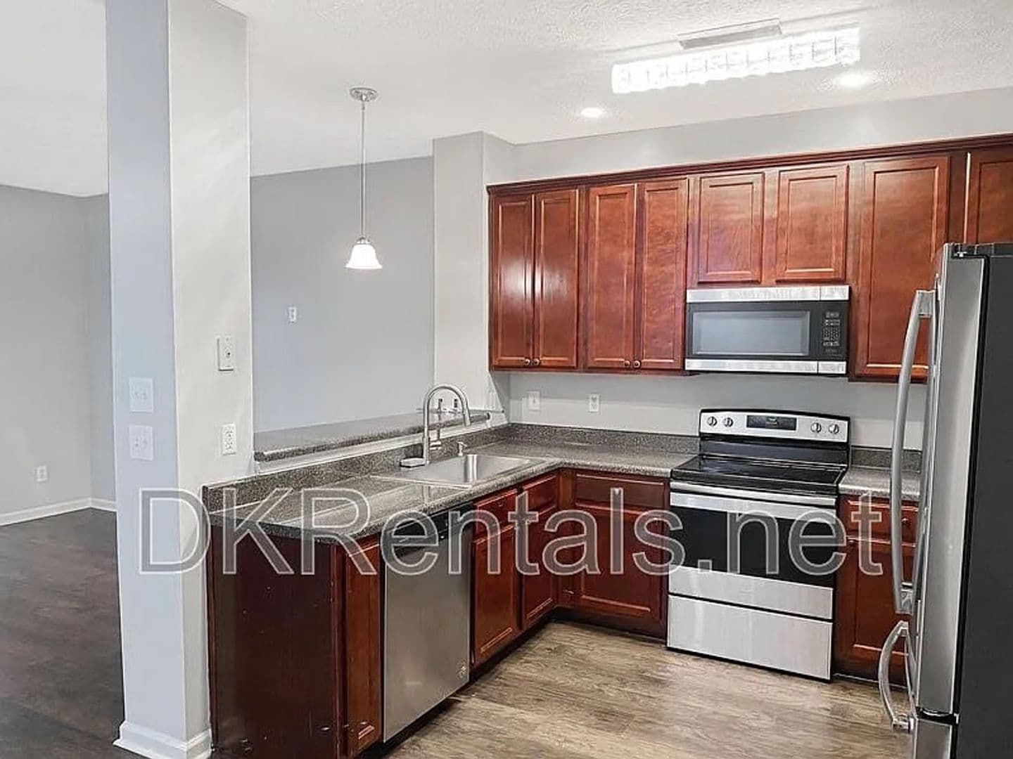 East Point House: 4416 Stone Gate Way