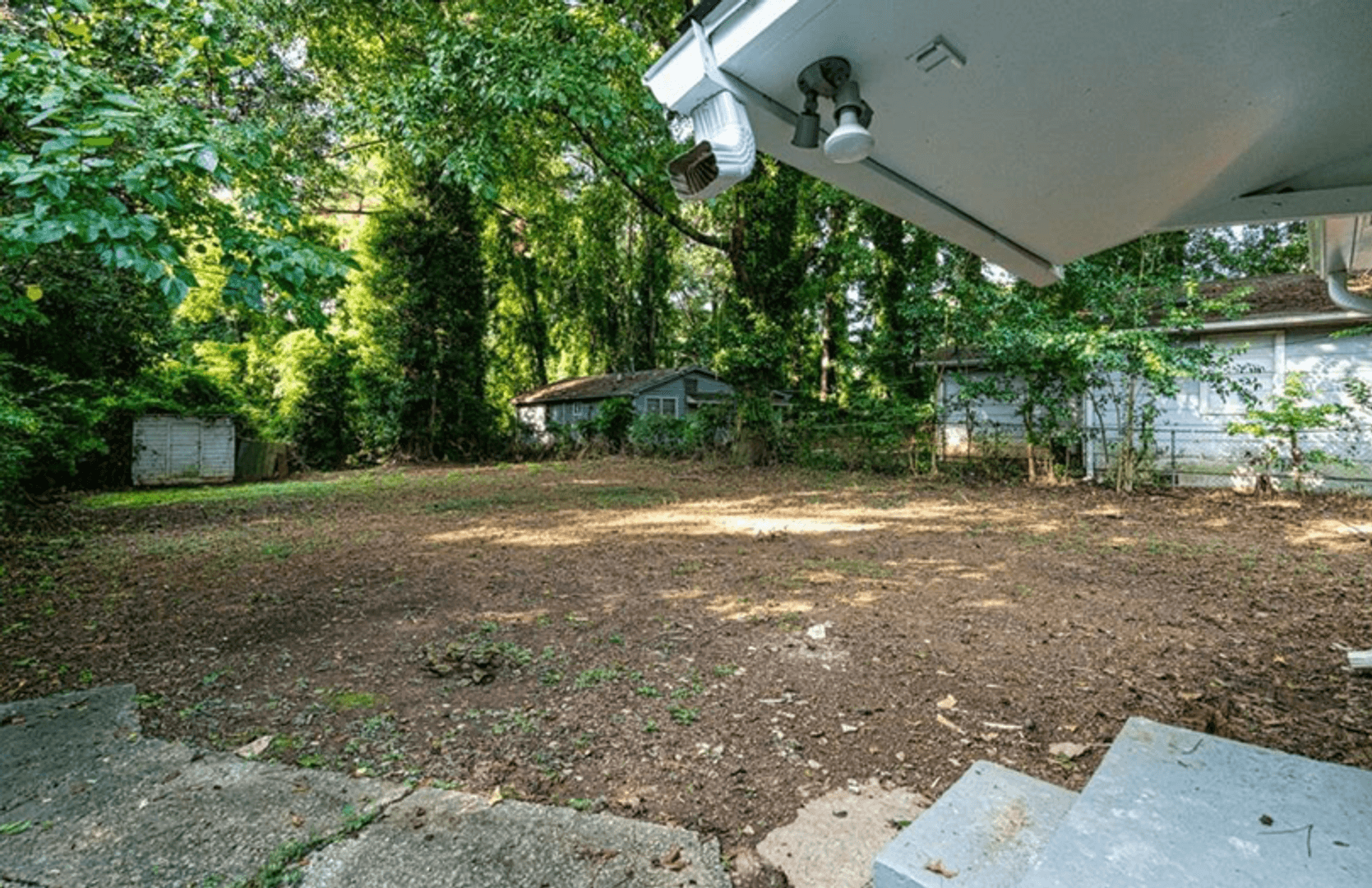 Atlanta House: 3028 Grand Ave
