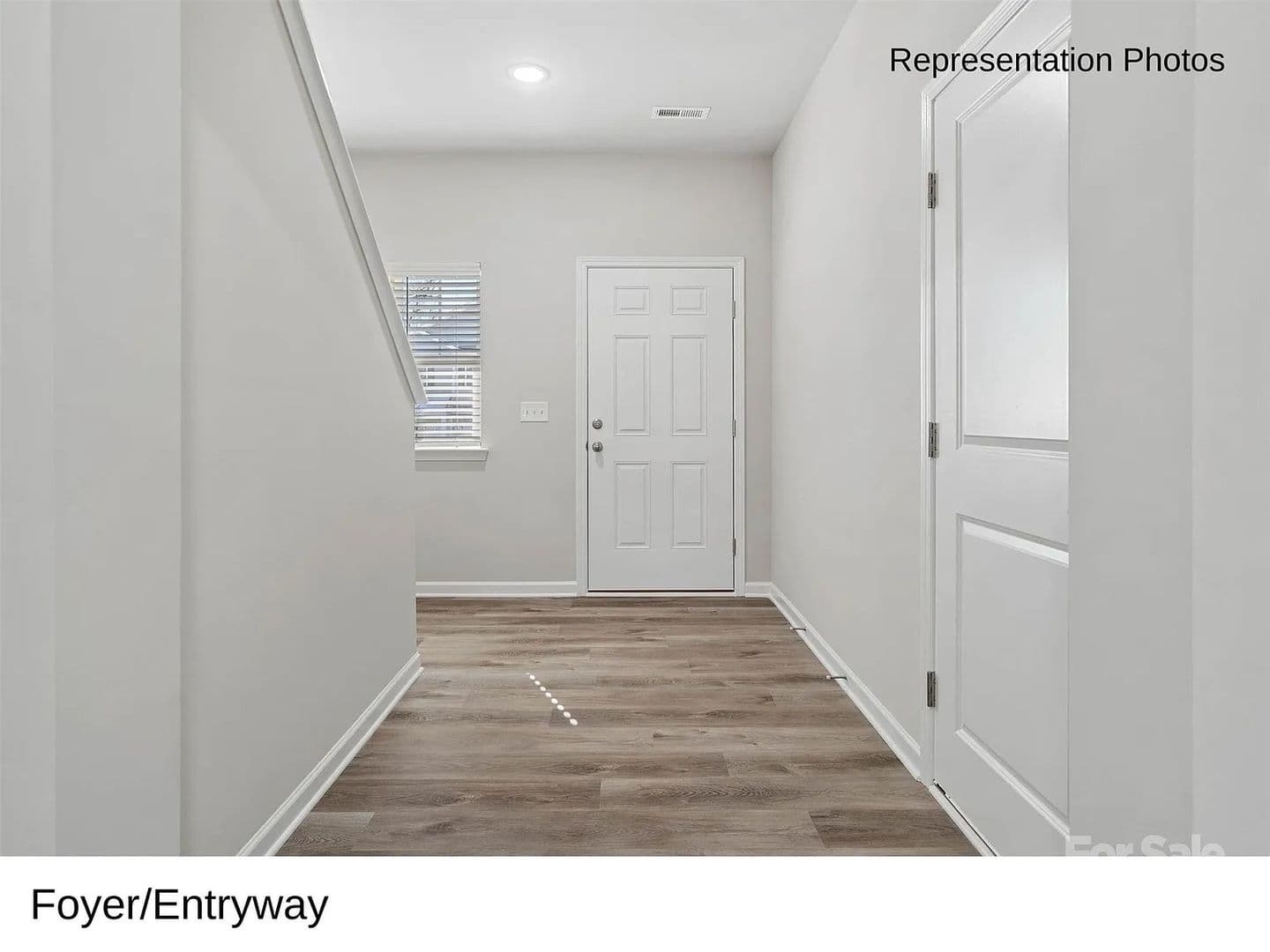 Charlotte House: 6218 Balham Ct