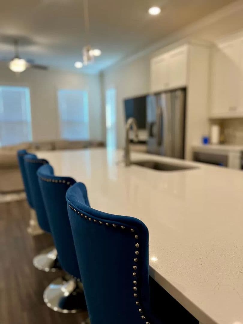 Atlanta House: 1825 La Dawn Ln NW