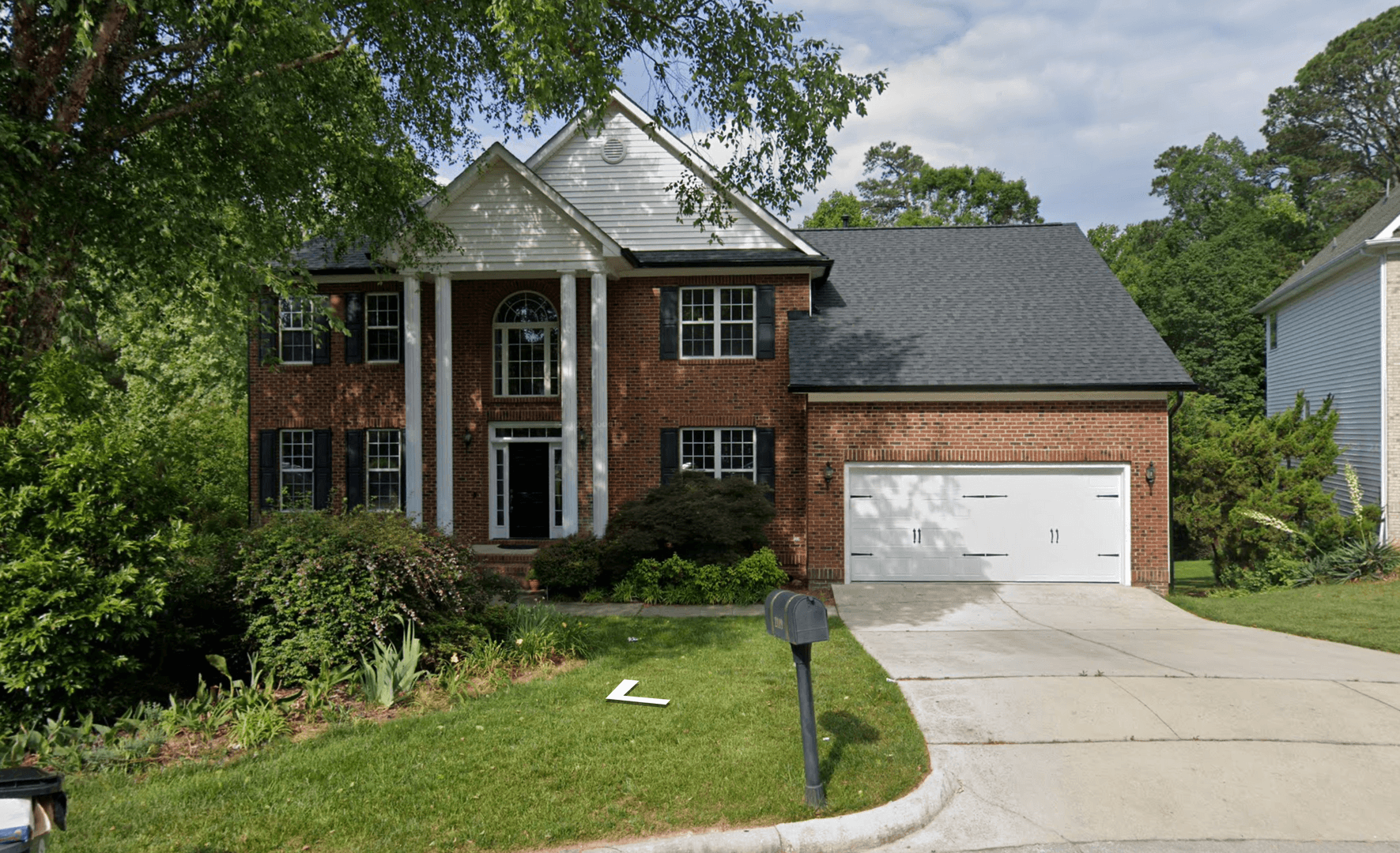 Apex House: 2119 Abby Knoll Dr
