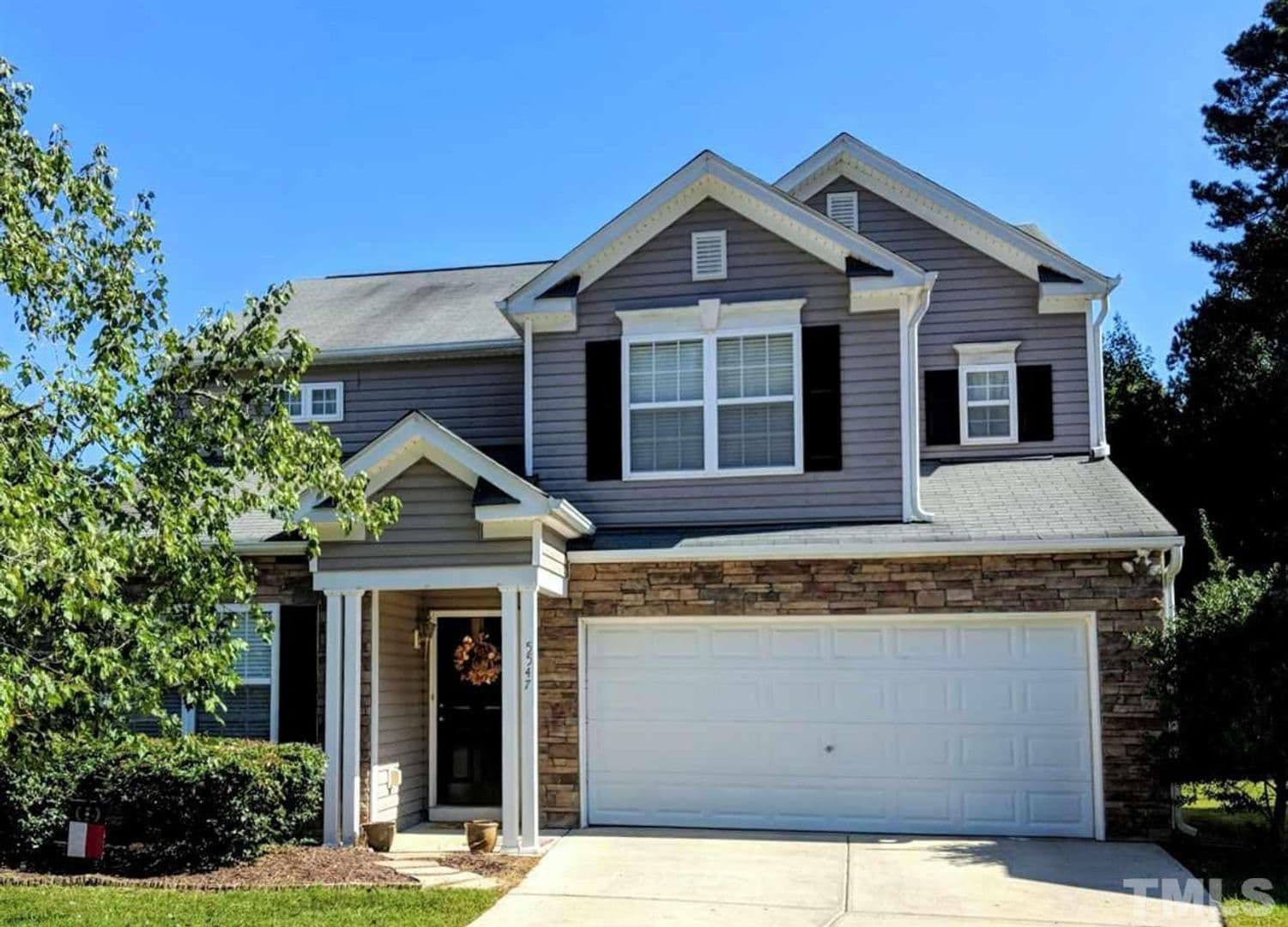 Durham House: 5547 Spindlewood Ct