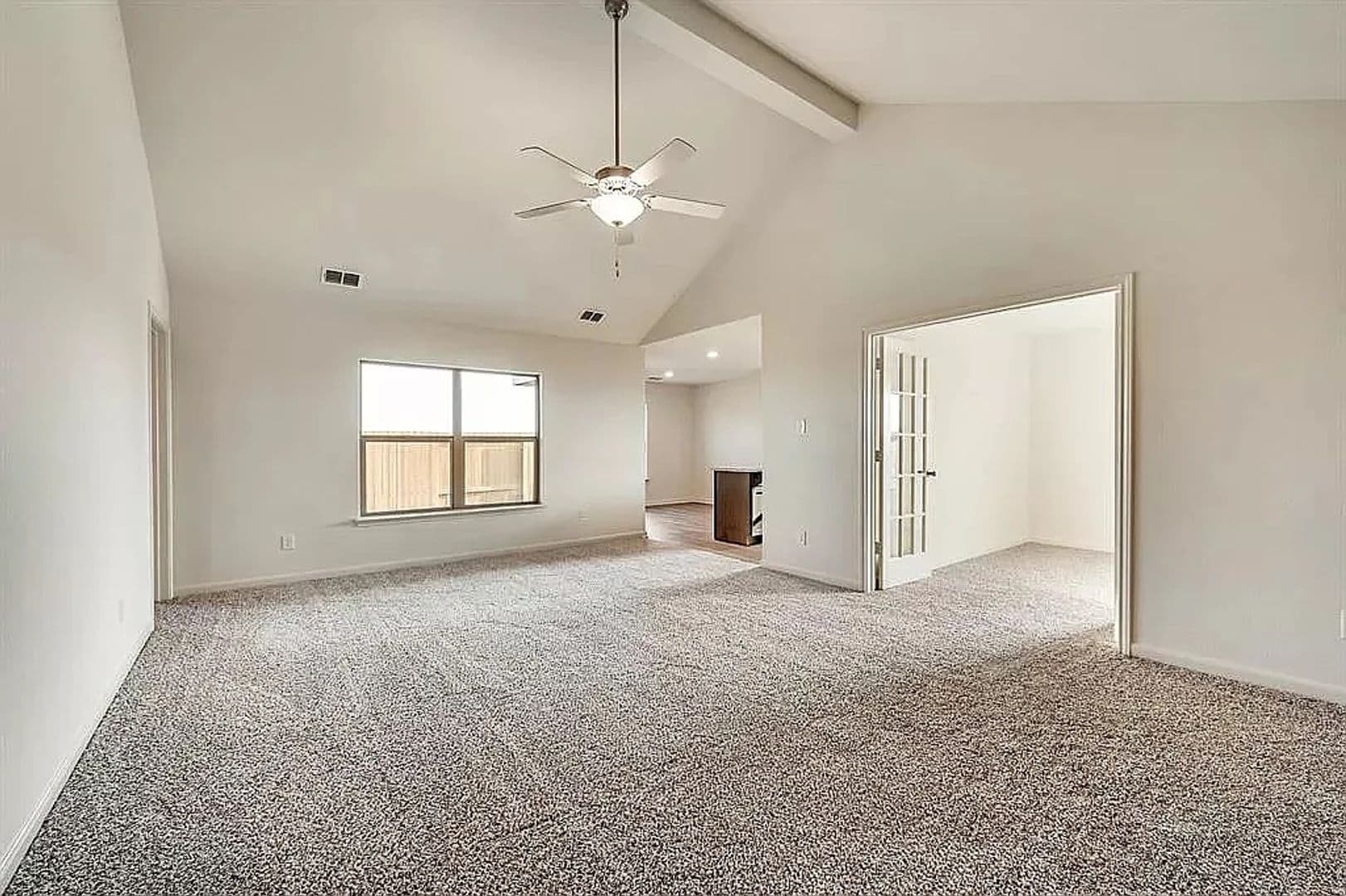 Krum House: 13813 Musselshell Dr