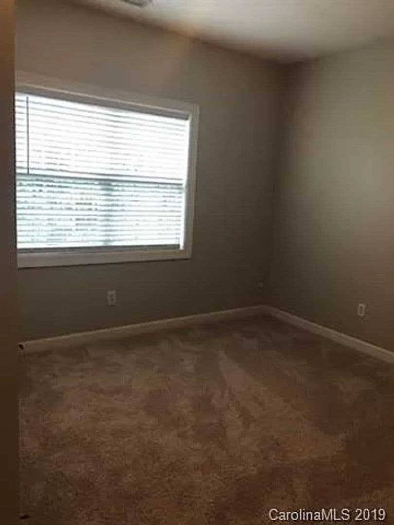 Charlotte House: 2119 Priory Ct