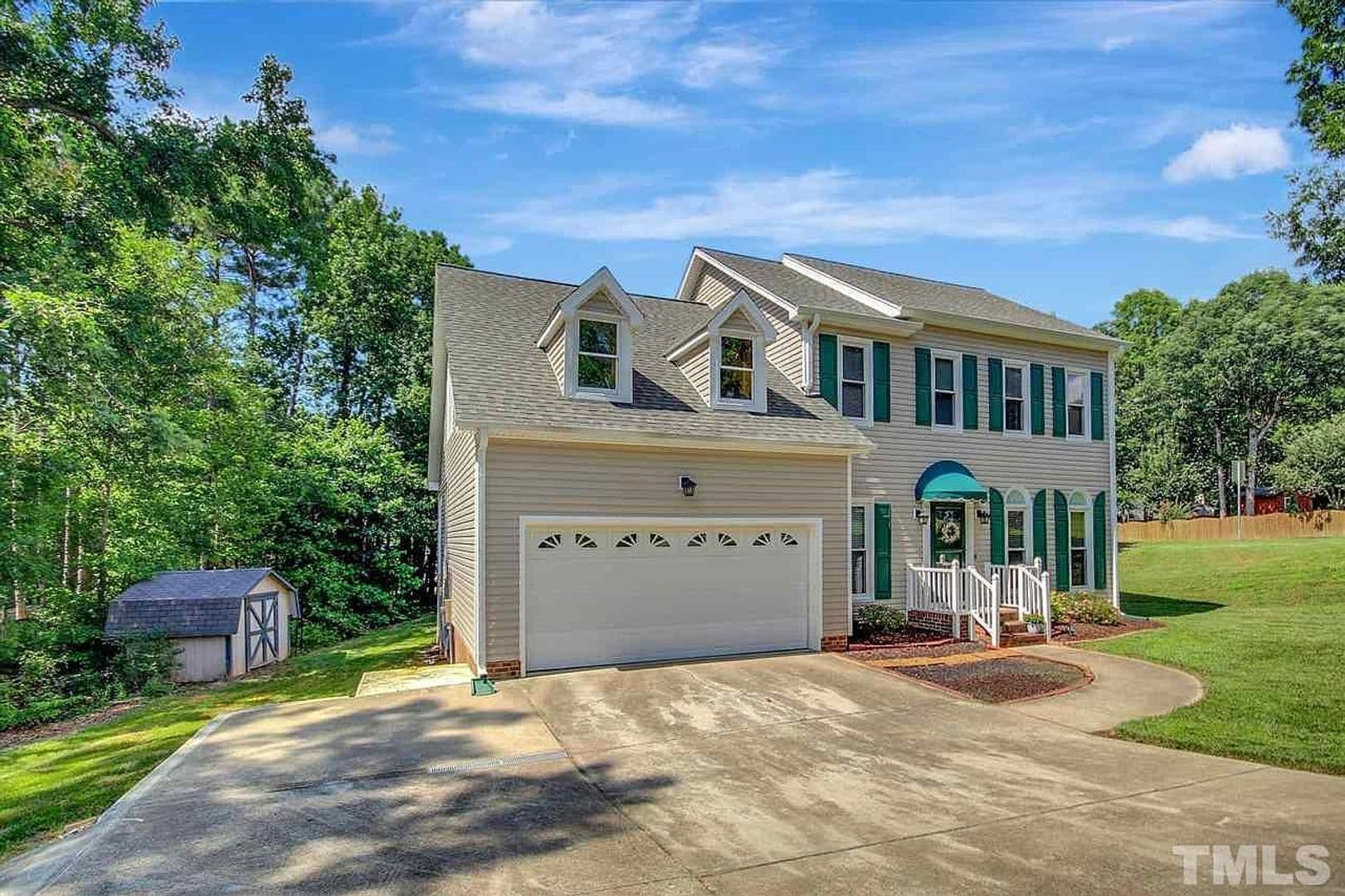 Raleigh House: 3209 Daingerfield Dr