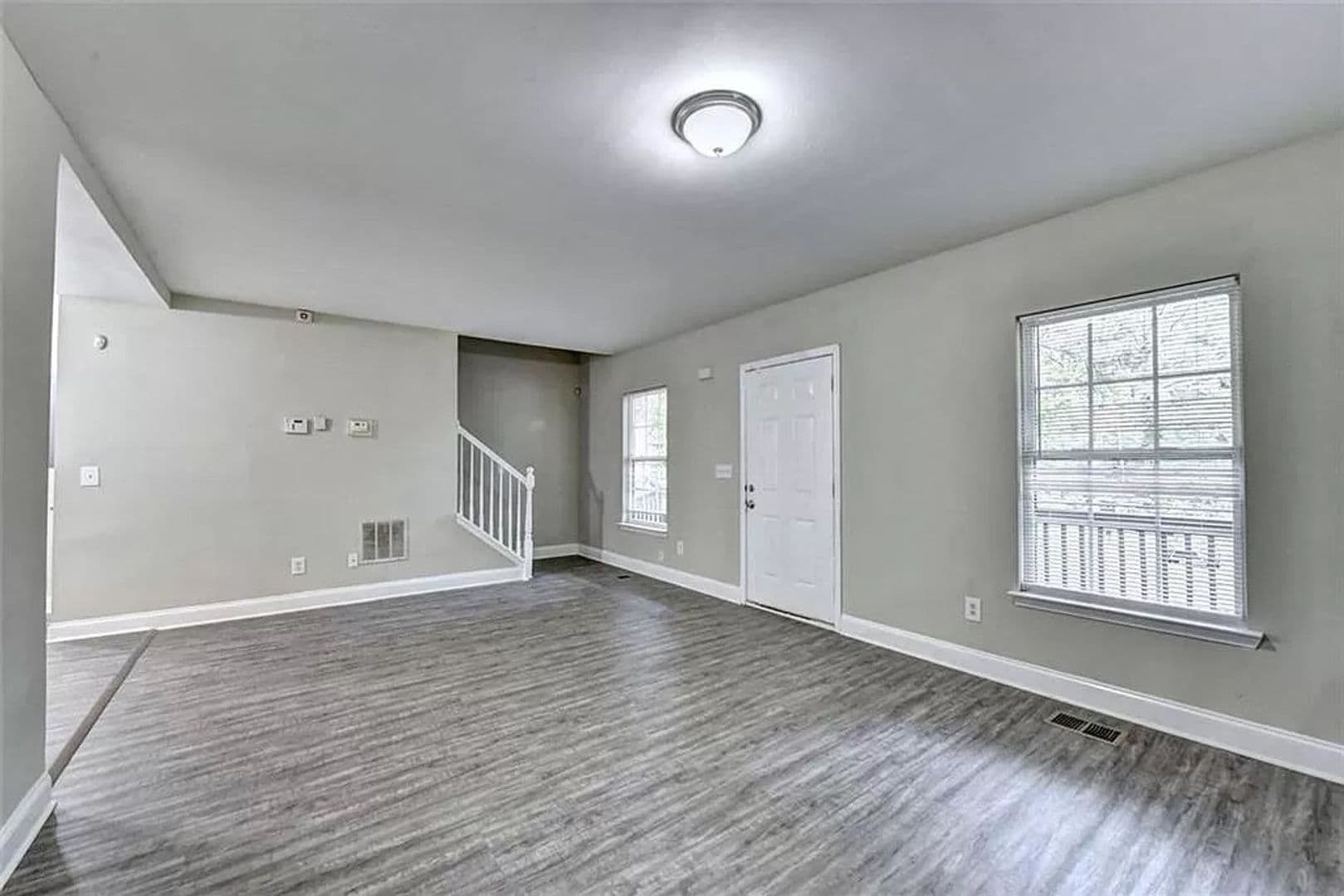 Atlanta House: 506 McWilliams Rd SE