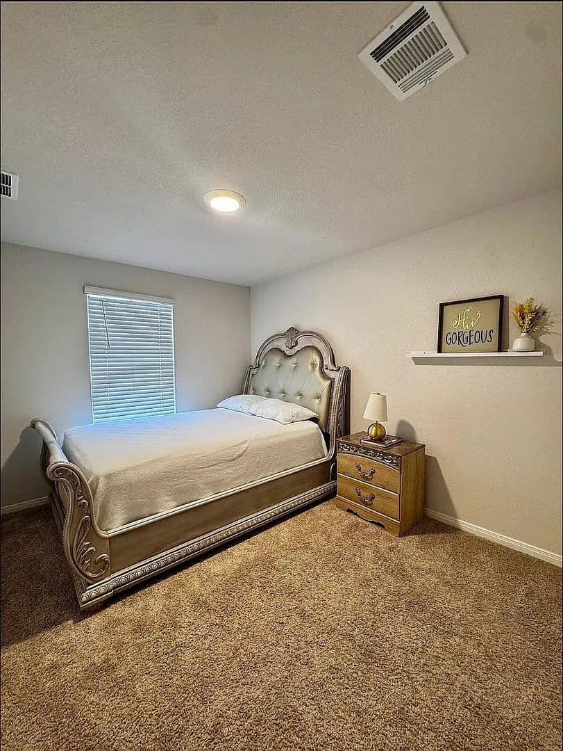 Georgetown House: 204 Brooklyn Dr