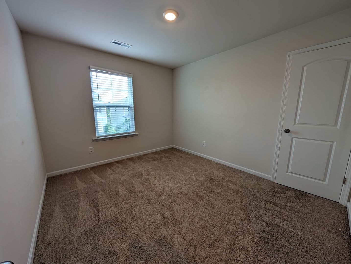 Monroe House: 3030 Eastcott Ave