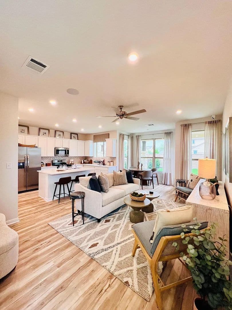 Pflugerville House: 2203 Cowbird Path