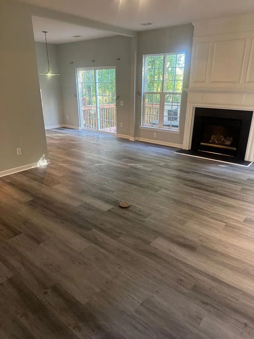 Charlotte House: 12429 Dunford St