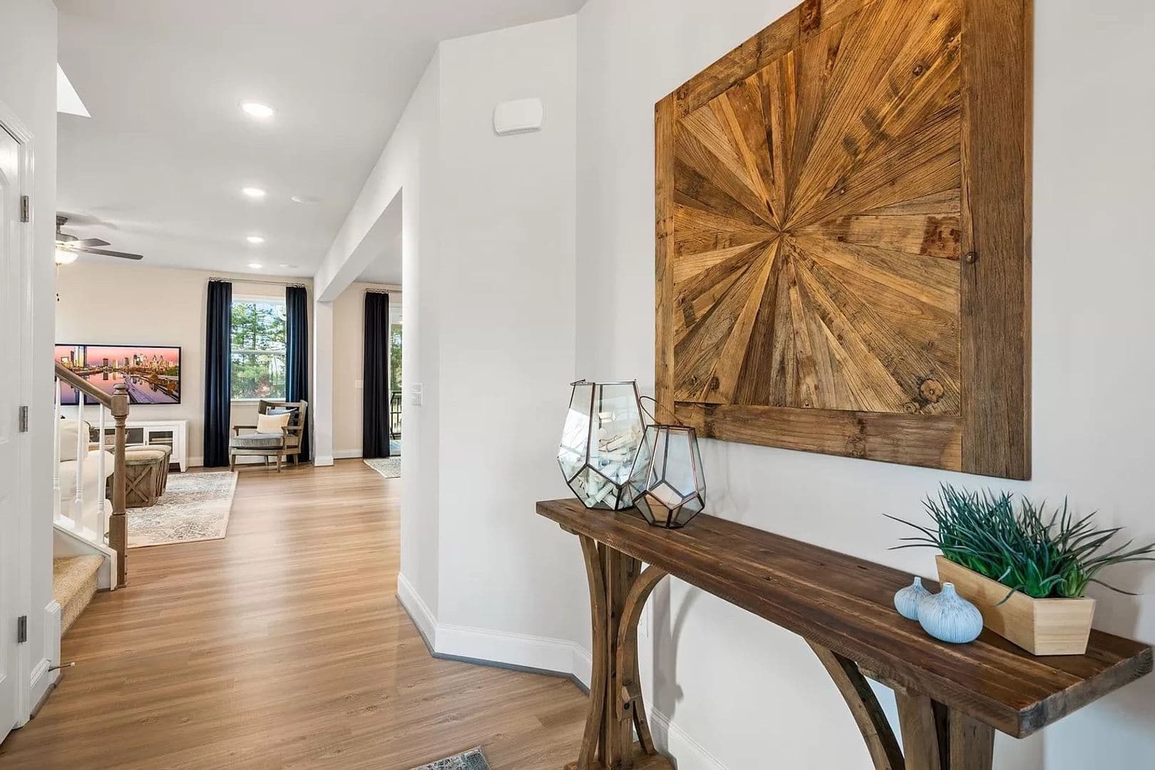 Garner House: 108 Gunderson Ln