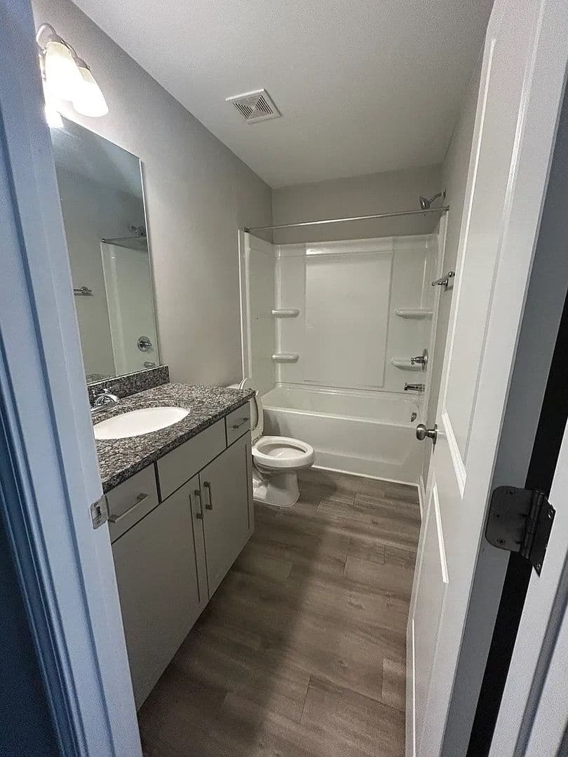 Atlanta House: 2798 Laurel Ridge Cir