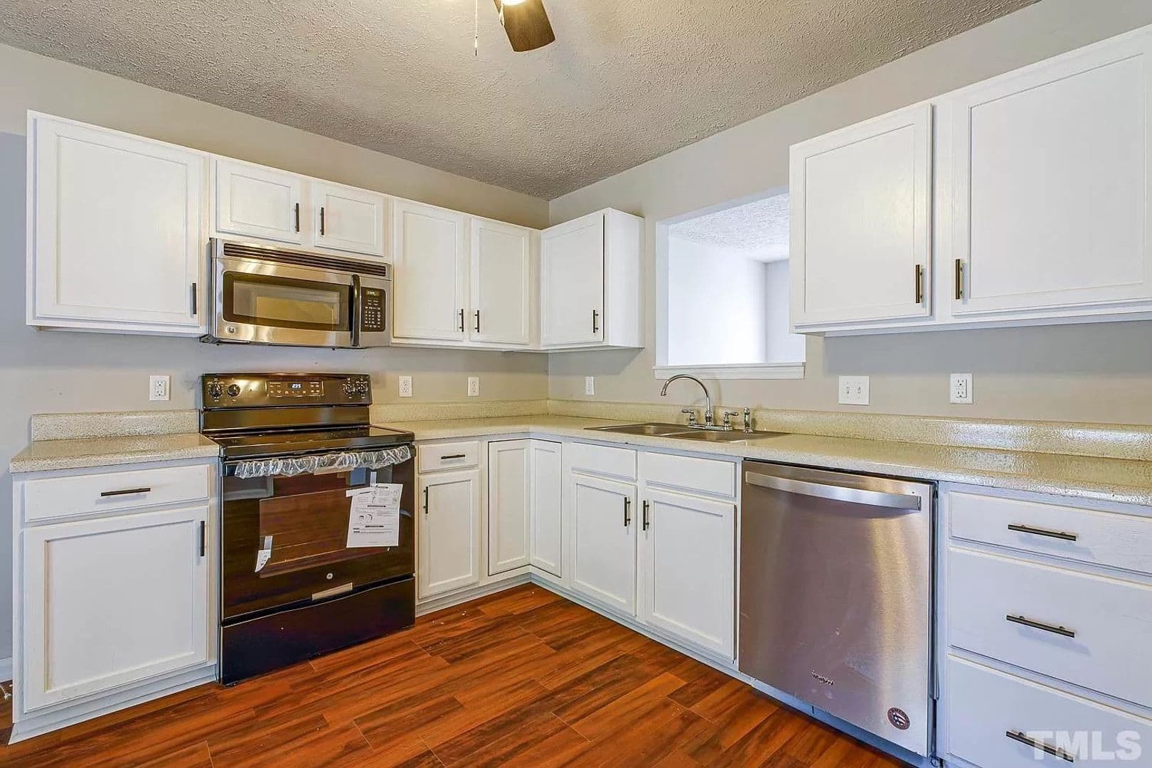 Durham House: 3615 Sana Ct