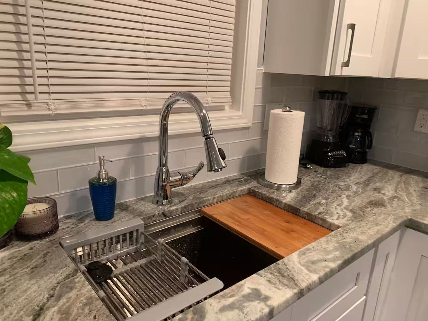 Decatur House: 1485 Janmar Dr