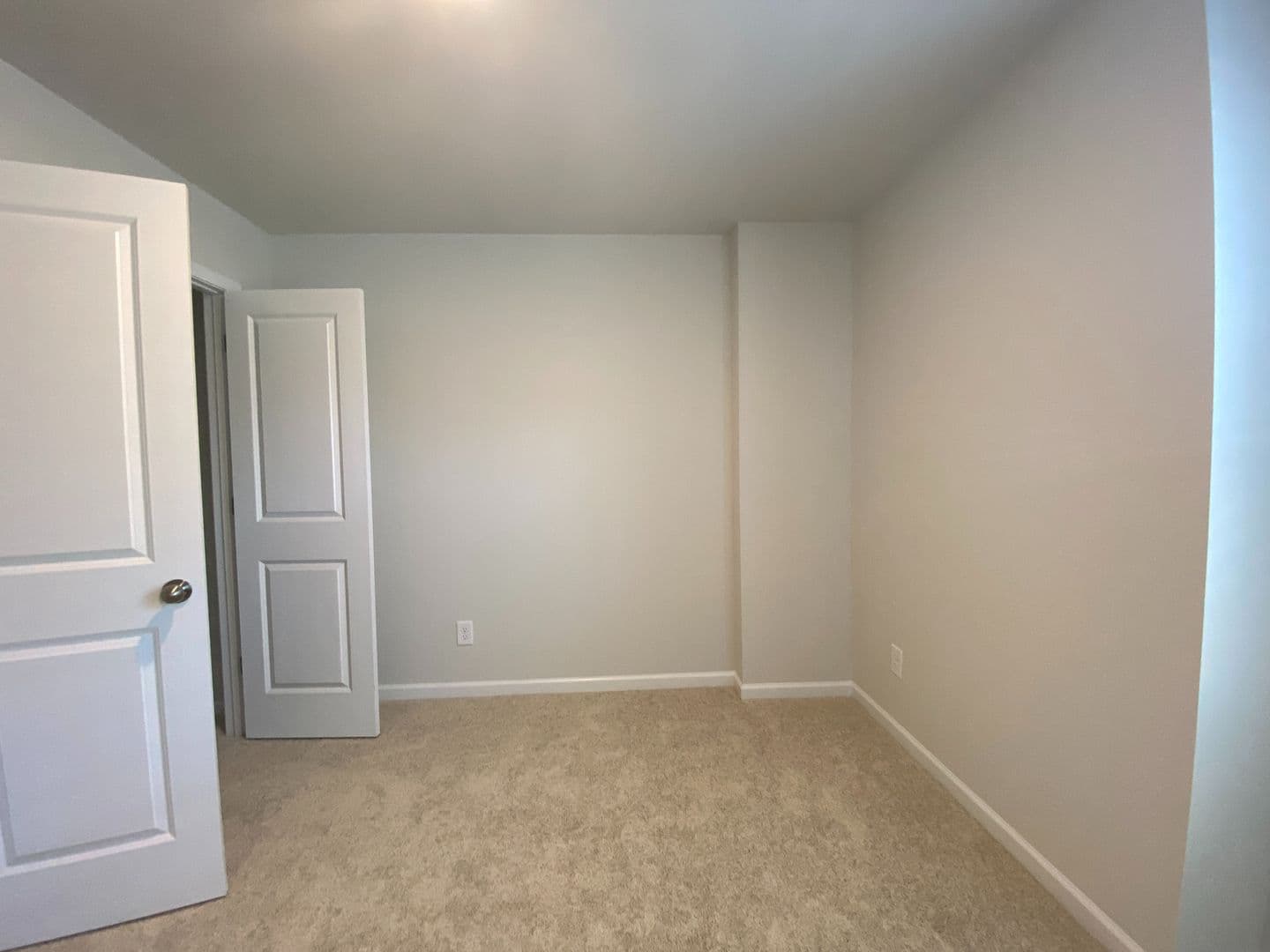 Charlotte House: 2227 Statesville Ave
