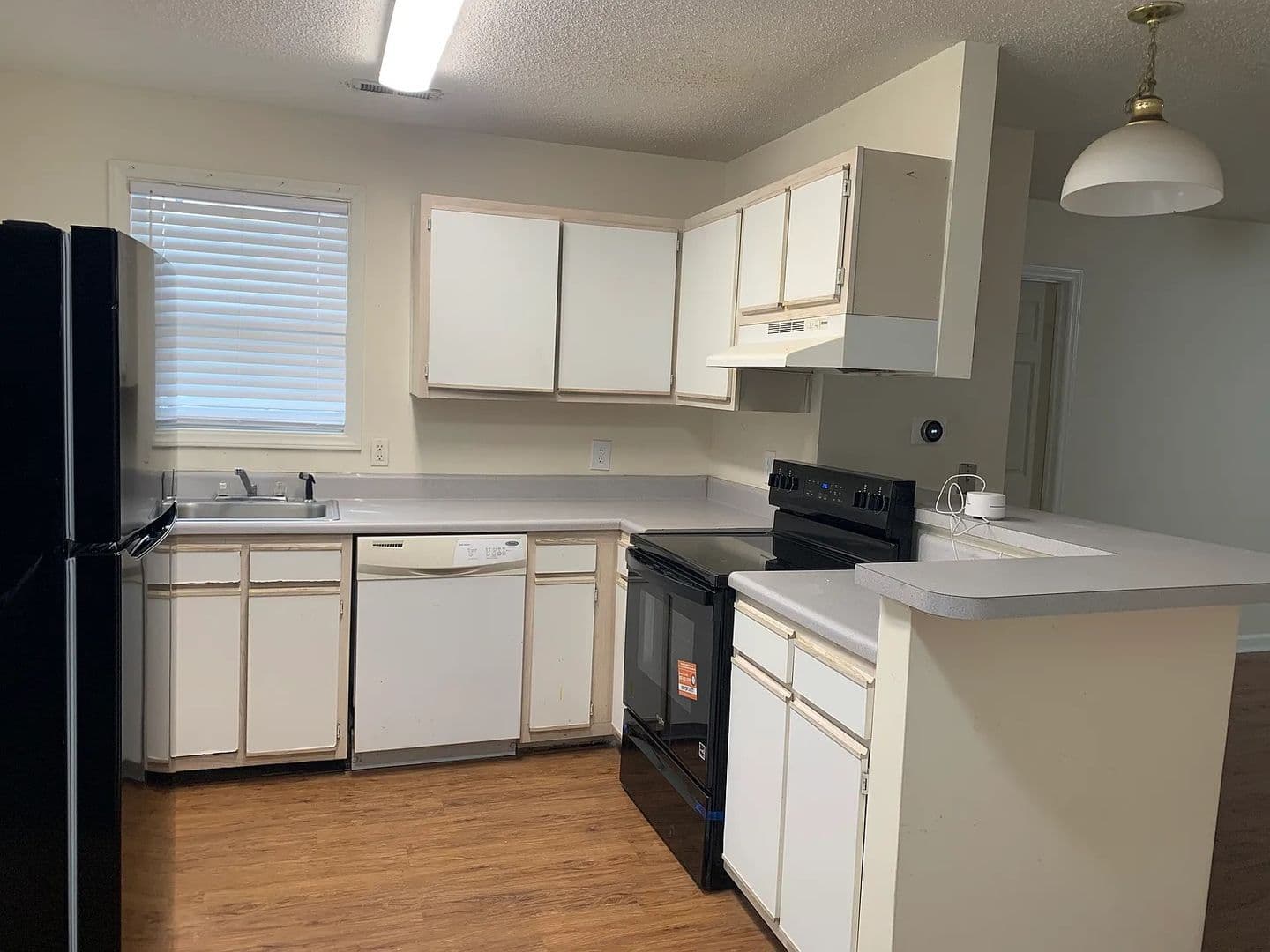 Raleigh House: 1120 Carlton Ave