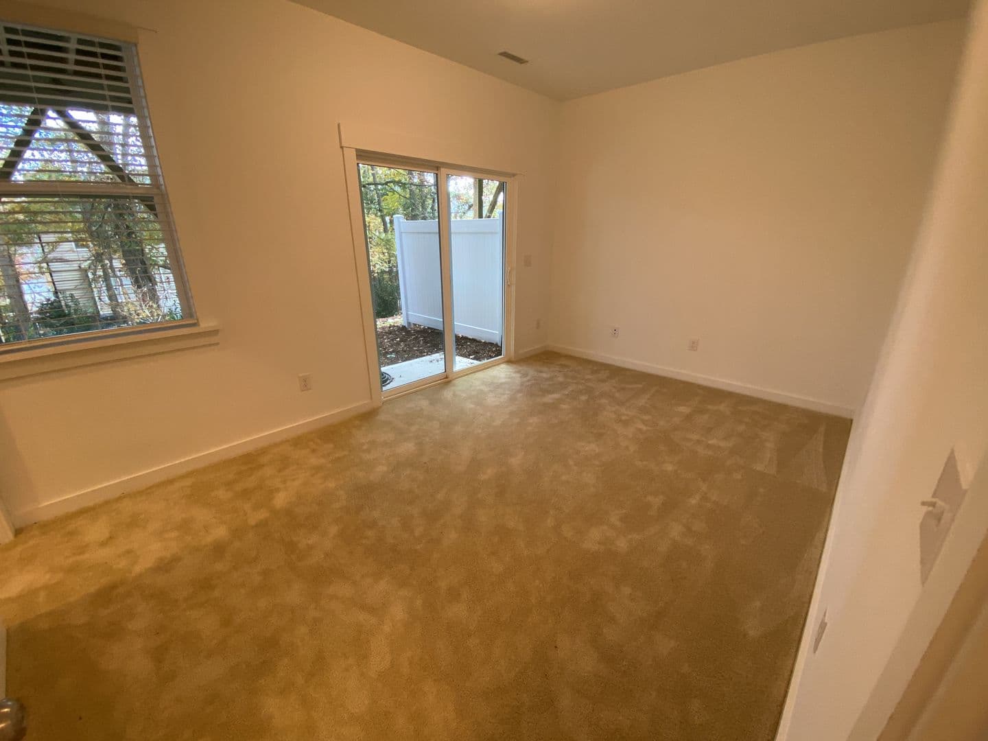 Cary House: 1110 Kiernan Grove Ln