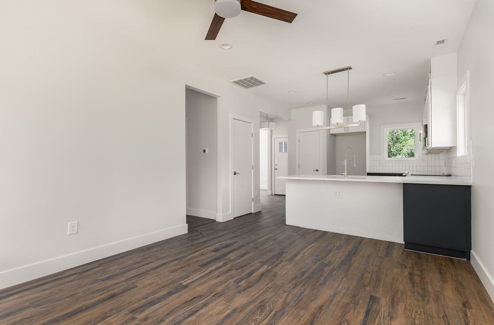 Durham House: 819 S Alston Ave