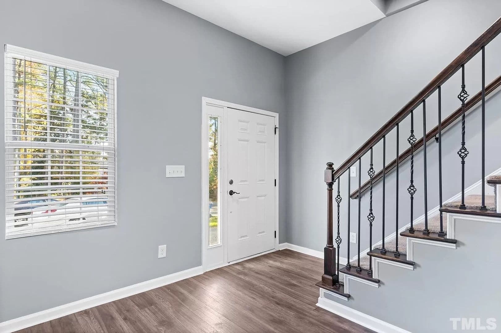 Raleigh House: 129 #102 Pineland Cir