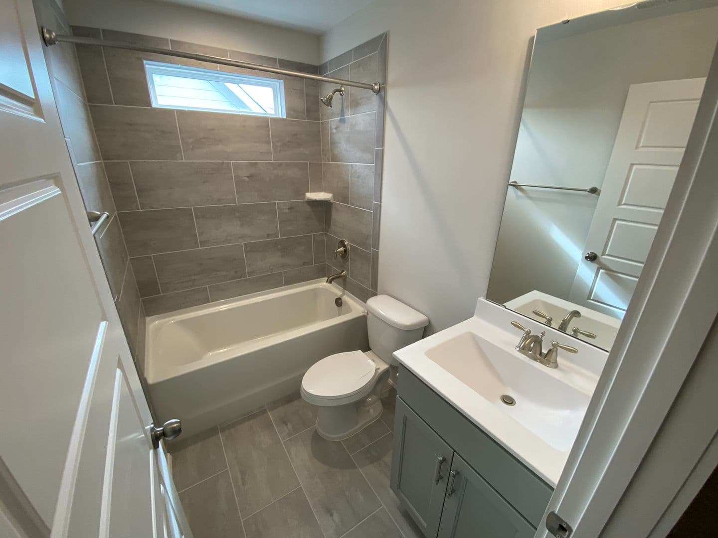 Durham House: 1706 Merrick St