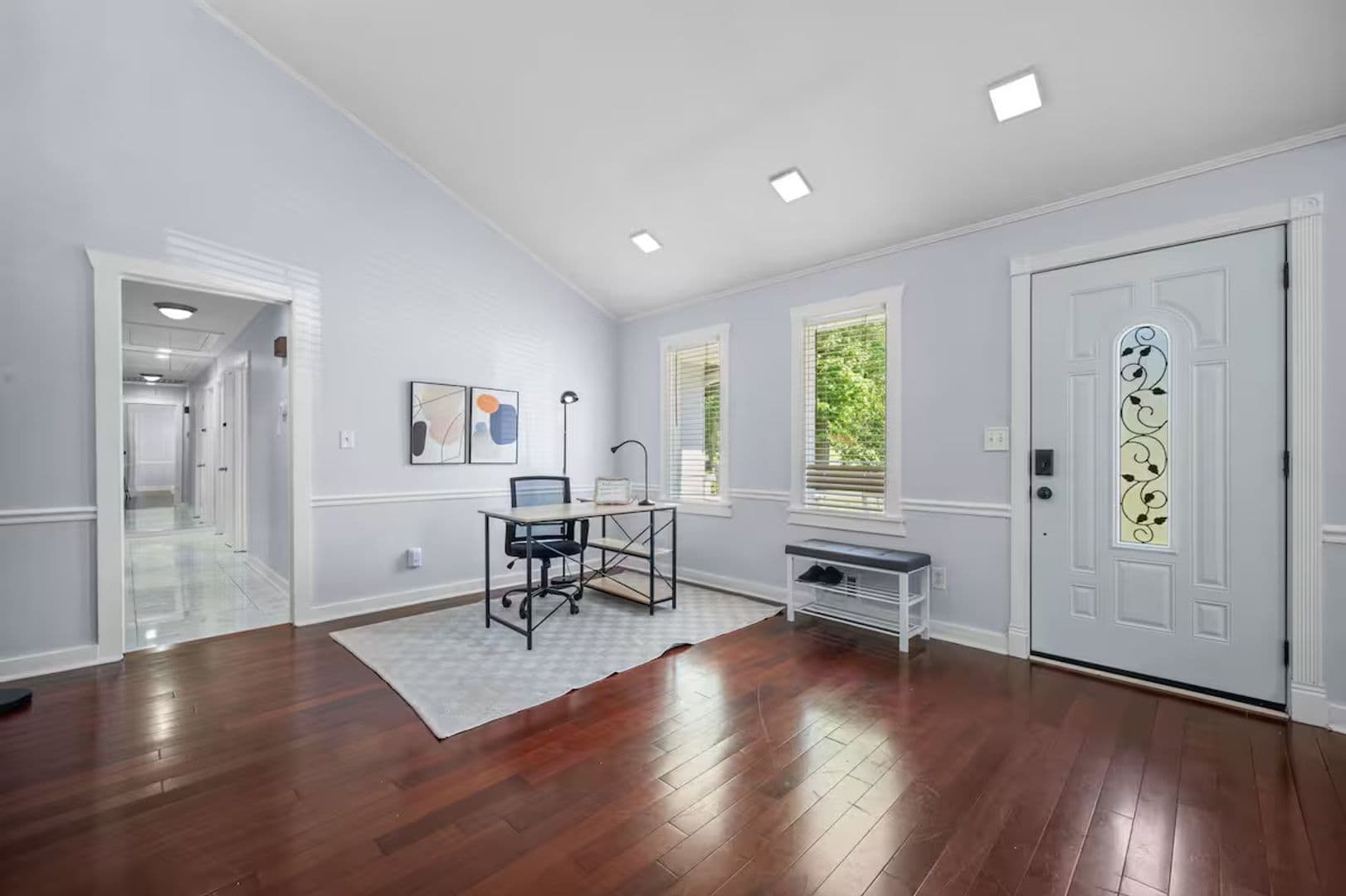 Lilburn House: 493 Greg Dr SW